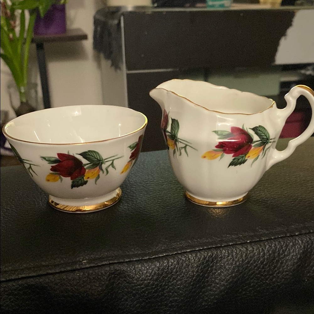Floral Creamer and Sugar Bowl Set